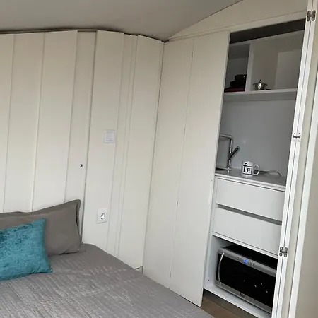 Do Conde - Os Maias 公寓